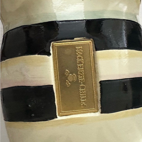 Mackenzie Childs Courtly Stripe Pig Planter - Picture 12 of 16